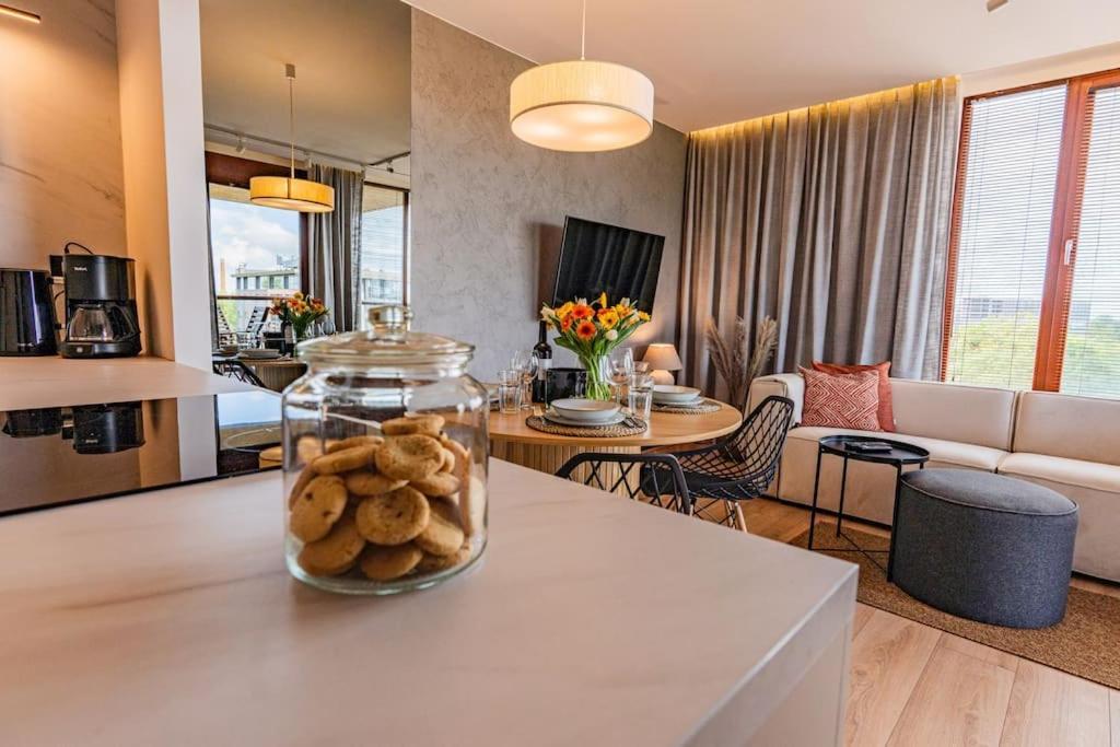Apartament Na Grabiszynskiej Wroclaw Luaran gambar