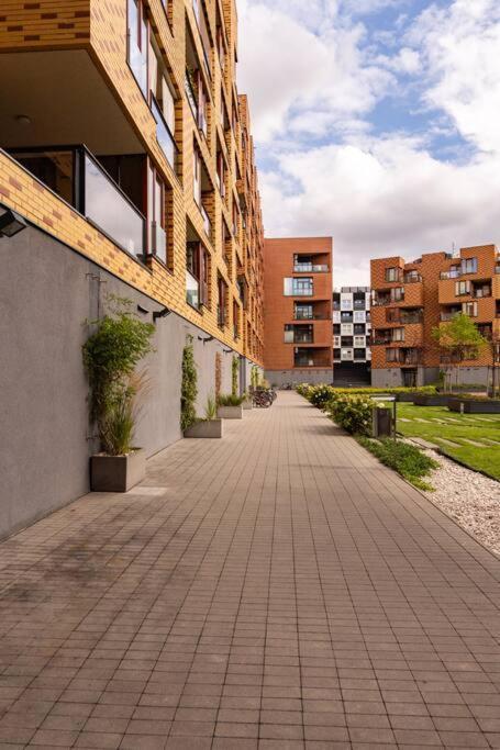 Apartament Na Grabiszynskiej Wroclaw Luaran gambar