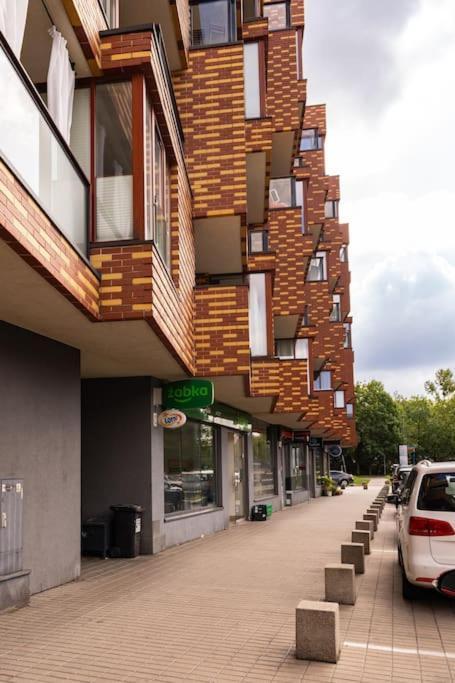 Apartament Na Grabiszynskiej Wroclaw Luaran gambar