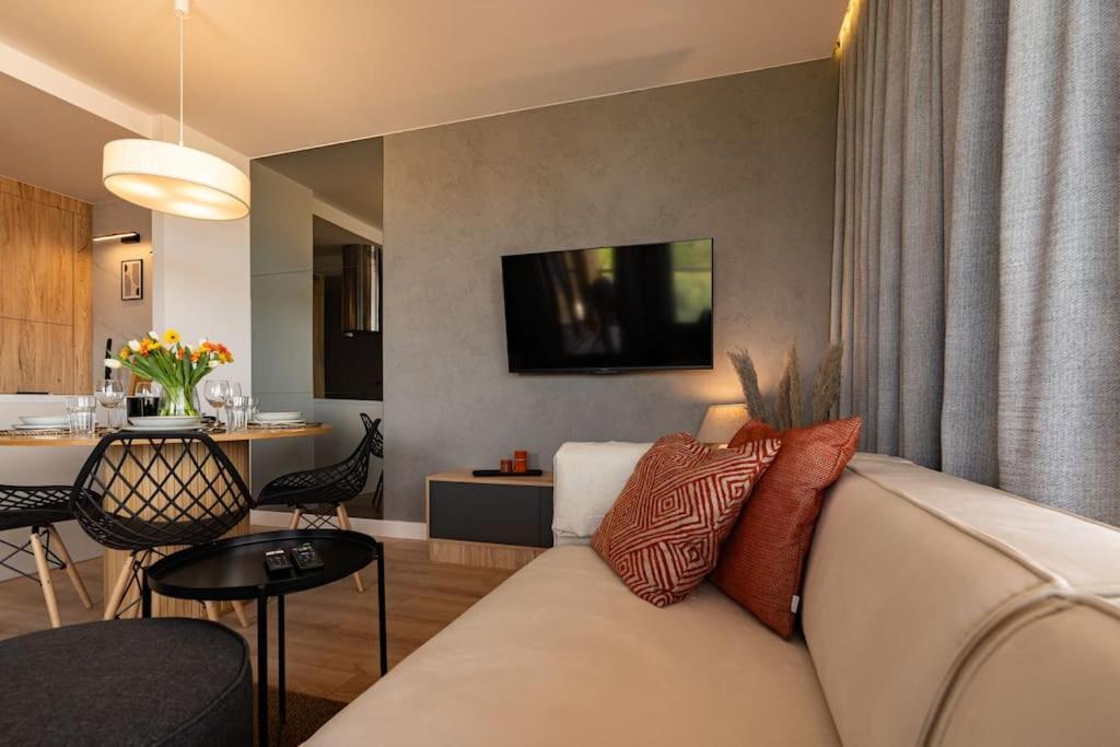 Apartament Na Grabiszynskiej Wroclaw Luaran gambar